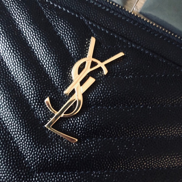 Yves Saint Laurent-AUTHENTIC (NWT/Box) Black Leather & Gold Hardware CLUTCH - Picture 3 of 16